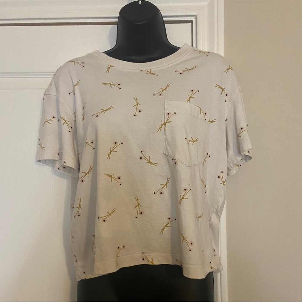 Madewell Boxy Crop Tee with Floral Design 🌸